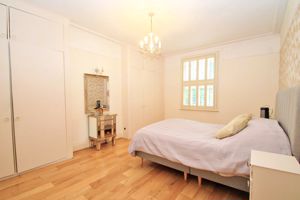 Photo 24- click for photo gallery